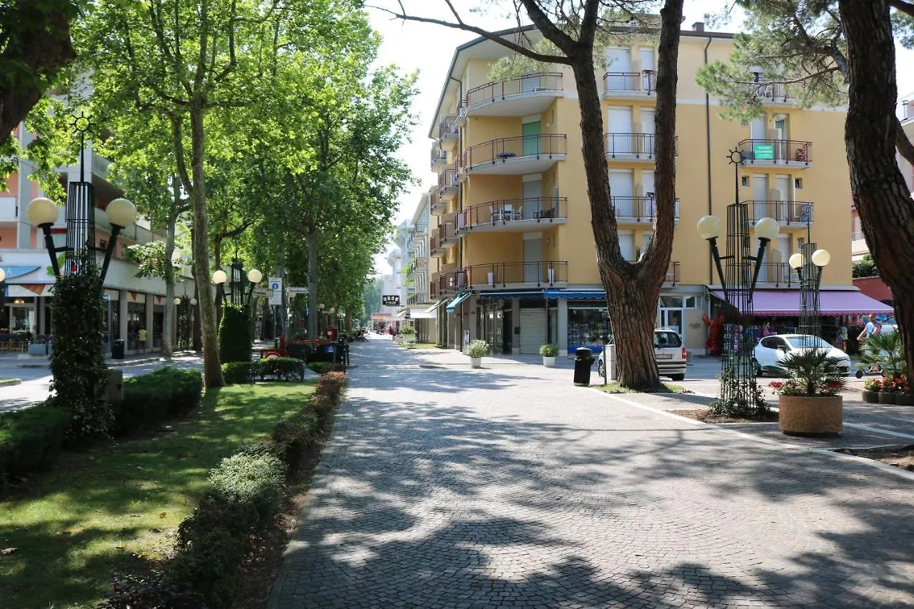 Contacts de Condominio Delfino